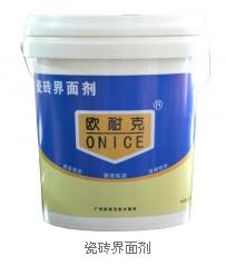 歐耐克界面劑的用途：主要用于大理石、墻面等光滑面粘貼前處理。歐耐克工程師曾做過實(shí)驗(yàn)，可以通過界面劑在玻璃上、瓷磚上貼瓷磚，粘接牢固，沒有掉磚情況。歐耐克界面劑產(chǎn)品包裝圖